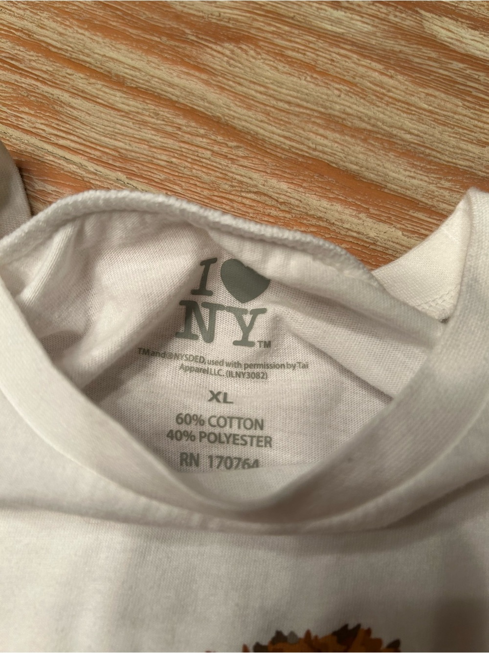 White Short Sleeve Tee with Teddy Bear I ♥ NY Graphic - Picture 4 of 4